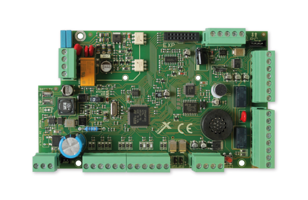 AMC X 864 centrale 8 ingressi espandibile a 64 telegestibile  via Cloud tramite IP e GPRS +APP
