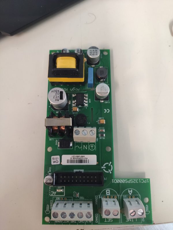 RW132SPS000B-40