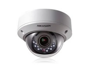 Hikvision Telecamera Dome DS-2CC52A1P-AVPIR2, 700TVL, IR 30m, Antivandalo, IP66